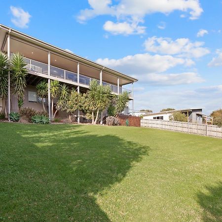 Saltwater Breeze Retreat Villa Cowes Exterior photo