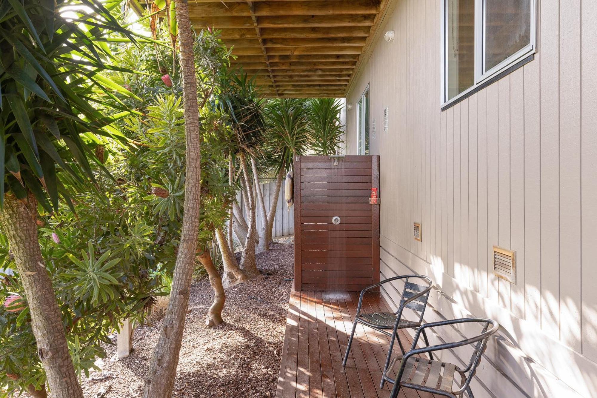 Saltwater Breeze Retreat Villa Cowes Exterior photo