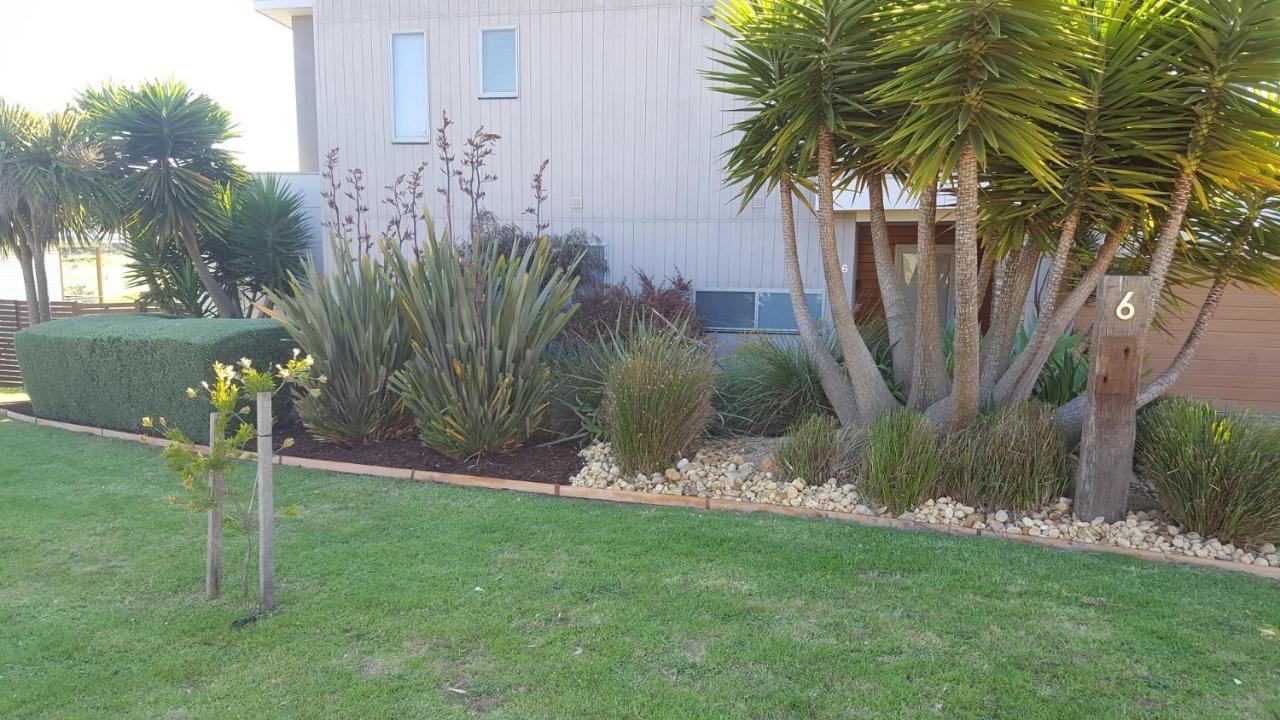 Saltwater Breeze Retreat Villa Cowes Exterior photo